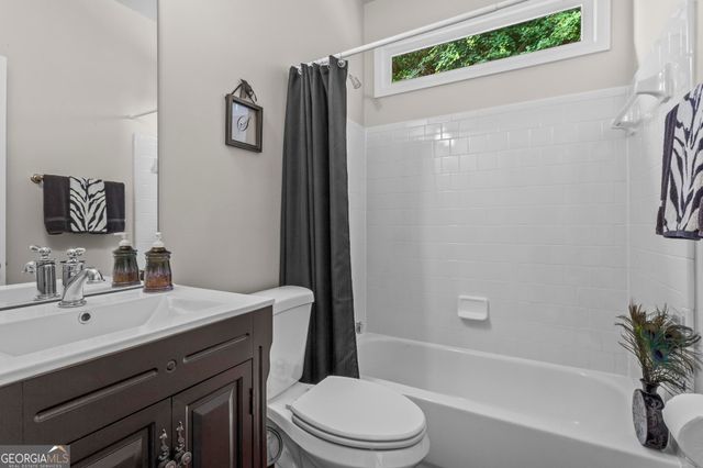 120 Creek Bank Drive, Acworth, GA 30101