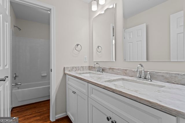 120 Creek Bank Drive, Acworth, GA 30101