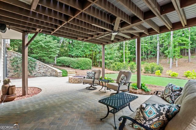 120 Creek Bank Drive, Acworth, GA 30101