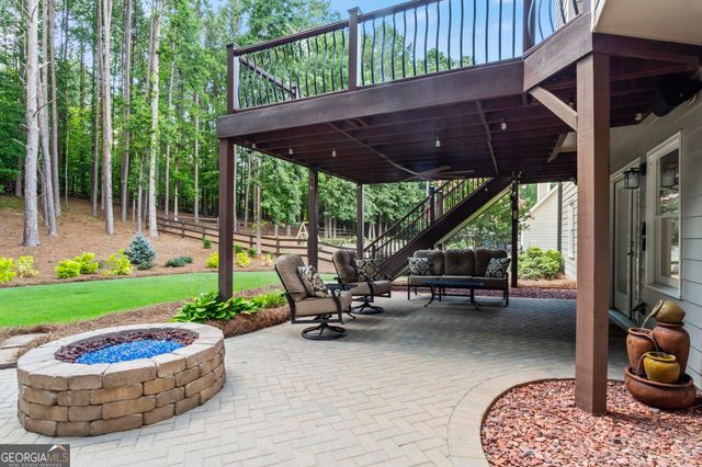 120 Creek Bank Drive, Acworth, GA 30101