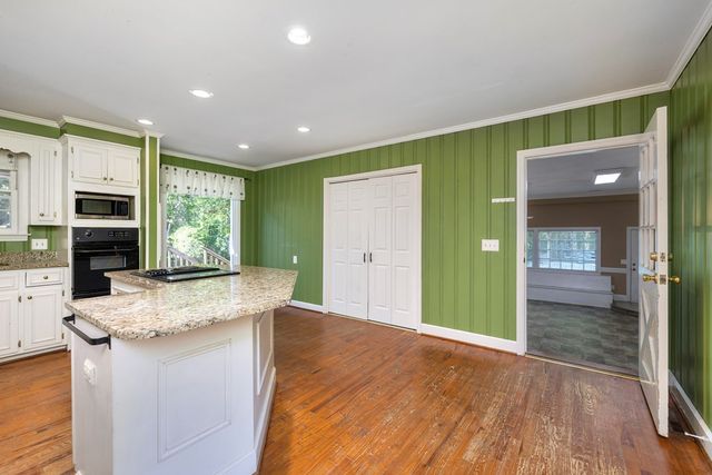 22 Swan Lake Drive, Sumter, SC 29150