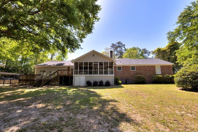 22 Swan Lake Drive, Sumter, SC 29150
