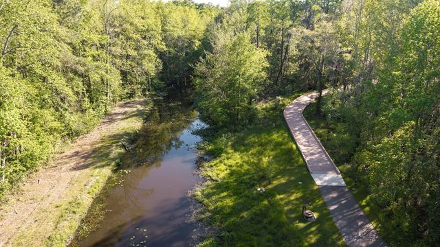 22 Swan Lake Drive, Sumter, SC 29150