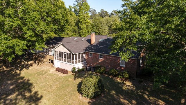 22 Swan Lake Drive, Sumter, SC 29150