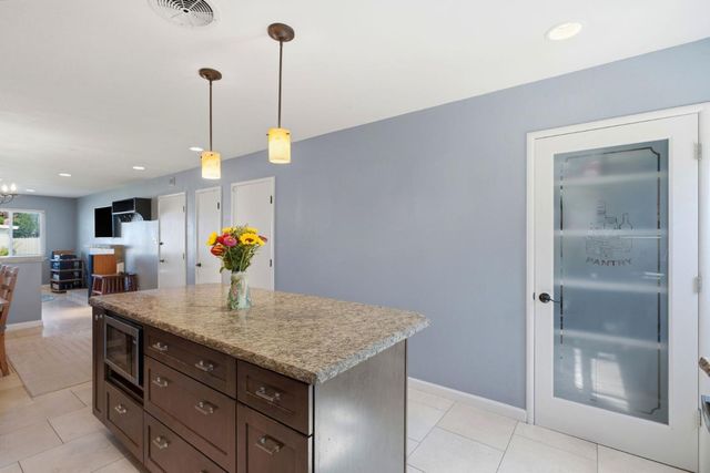 643 Stanford Avenue, Salinas, CA 93901