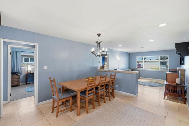 643 Stanford Avenue, Salinas, CA 93901