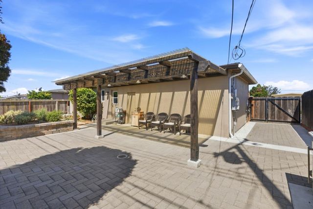 643 Stanford Avenue, Salinas, CA 93901