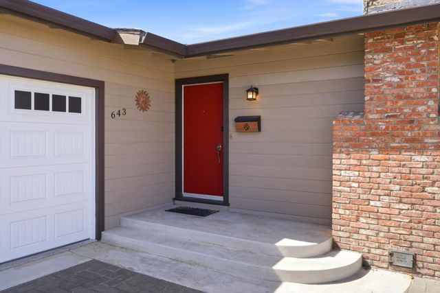 643 Stanford Avenue, Salinas, CA 93901