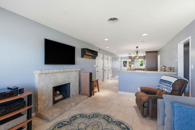 643 Stanford Avenue, Salinas, CA 93901