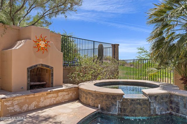 3451 E Corte Paloma Brava, Tucson, AZ 85718