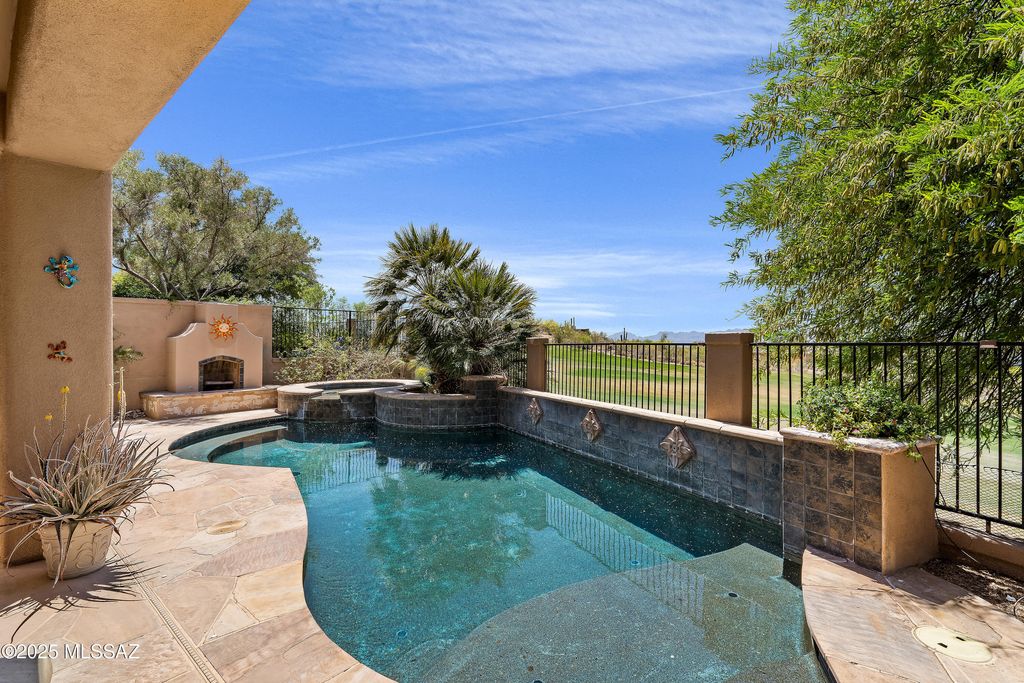 3451 E Corte Paloma Brava, Tucson, AZ 85718