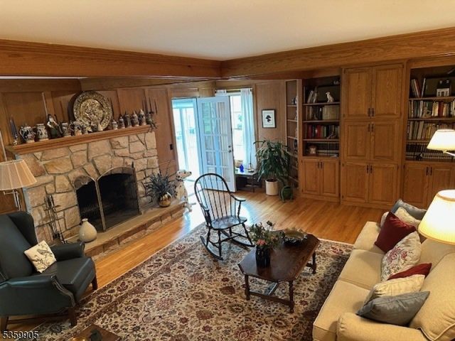 90 Locust Lake Rd, Hope Twp., NJ 07825
