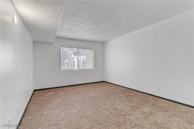 1390 Vegas Valley Drive 26, Las Vegas, NV 89169