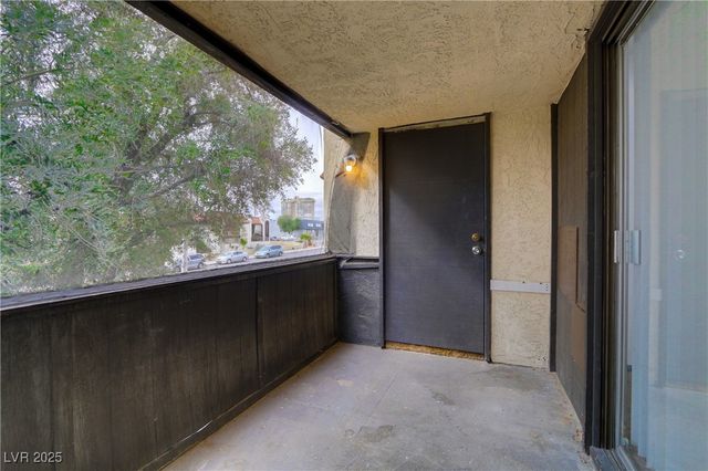 1390 Vegas Valley Drive 26, Las Vegas, NV 89169