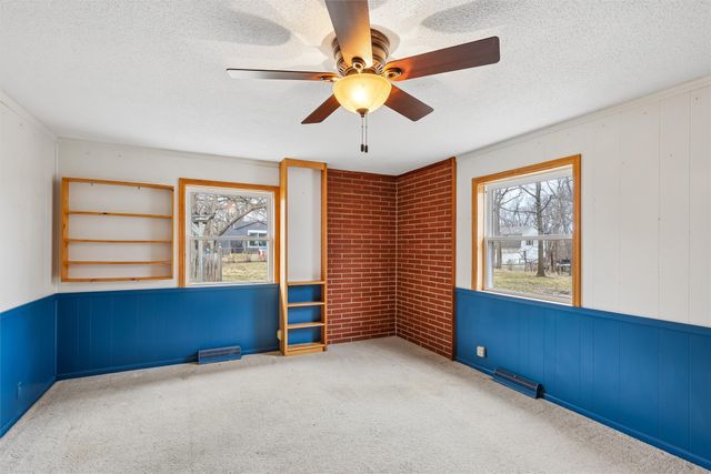 515 N 13th Street, Adel, IA 50003