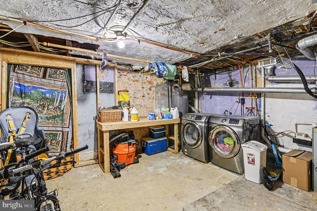 3712 FALLS RD, Baltimore, MD 21211