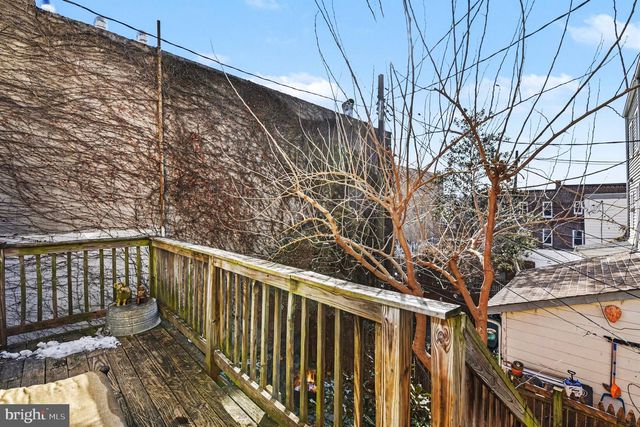 3712 FALLS RD, Baltimore, MD 21211