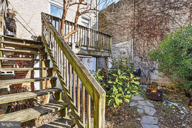 3712 FALLS RD, Baltimore, MD 21211