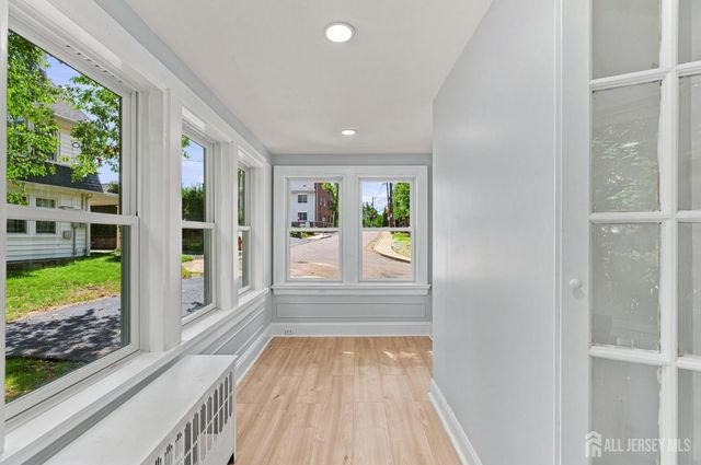 19 N Adelaide Avenue N, Highland Park, NJ 08904