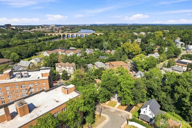 19 N Adelaide Avenue N, Highland Park, NJ 08904
