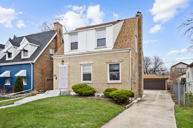8435 S Cregier Avenue, Chicago, IL 60617
