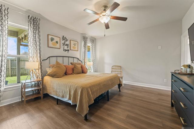 1705 S Gonzales Trace Ave, Gonzales, LA 70737