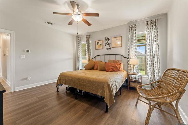 1705 S Gonzales Trace Ave, Gonzales, LA 70737