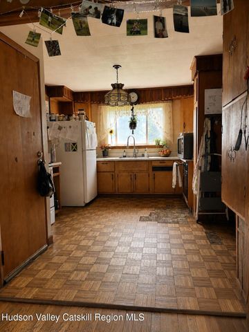 354 New York 217, Hudson, NY 12534