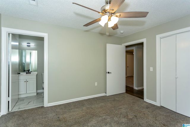 405 55TH STREET, Fairfield, AL 35064