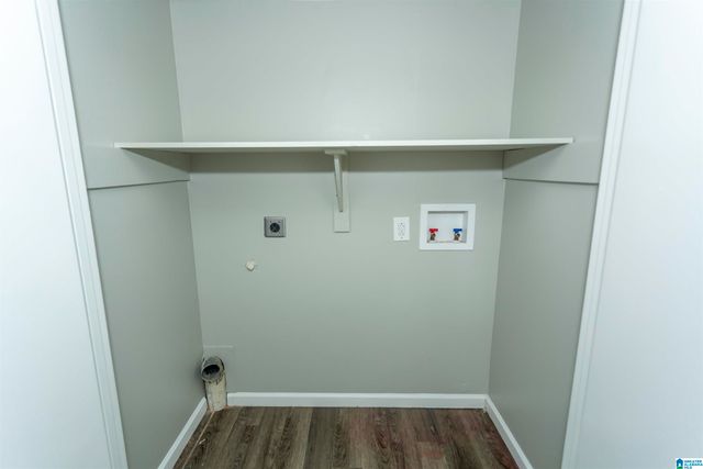 405 55TH STREET, Fairfield, AL 35064