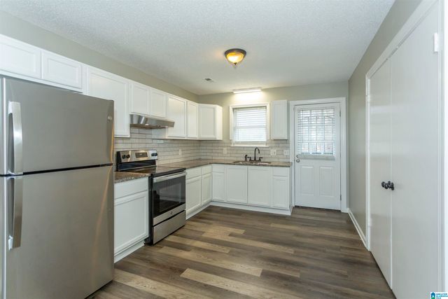 405 55TH STREET, Fairfield, AL 35064