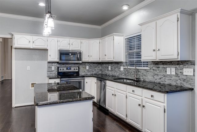 4369 Timberglen Road, Dallas, TX 75287