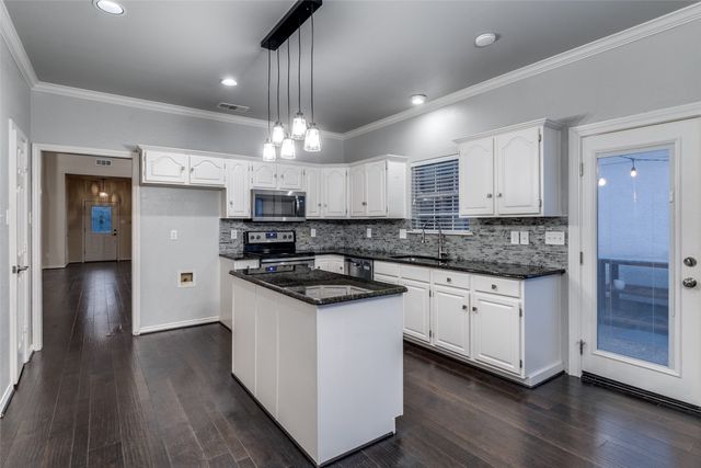 4369 Timberglen Road, Dallas, TX 75287