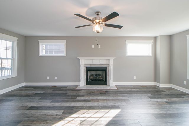 124 Sambar Drive, Clarksville, TN 37040