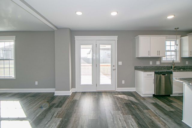 124 Sambar Drive, Clarksville, TN 37040