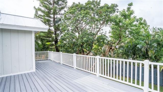 2425 Southridge Road, Delray Beach, FL 33444