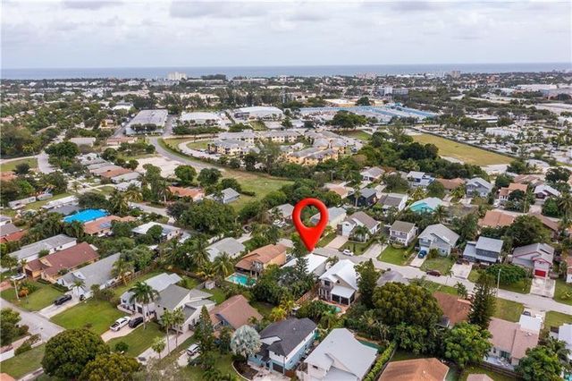 2425 Southridge Road, Delray Beach, FL 33444