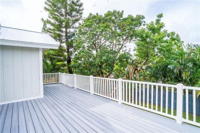 2425 Southridge Road, Delray Beach, FL 33444