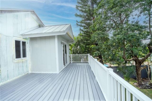 2425 Southridge Road, Delray Beach, FL 33444