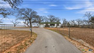 3825 Fm 467, Seguin, TX 78155