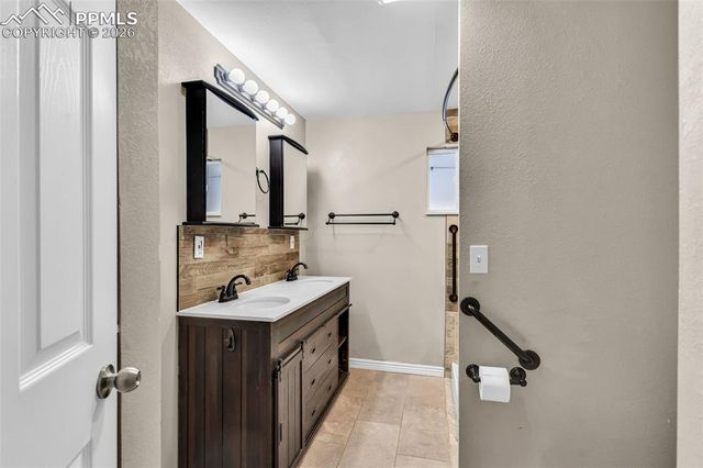 1538 Sherman Avenue, Canon City, CO 81212