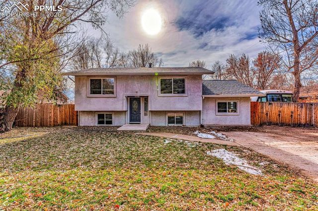 1538 Sherman Avenue, Canon City, CO 81212