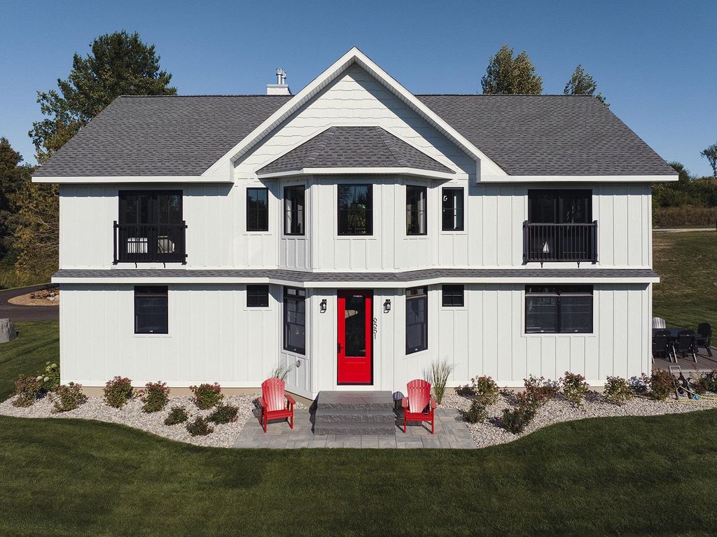 6551 Huntsman Drive, Acme Twp, MI 49690