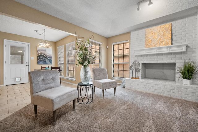 1511 Brook Forest Drive, Mansfield, TX 76063