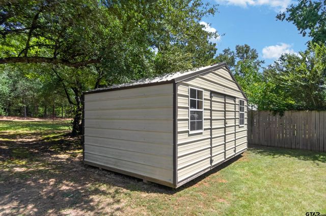 2425 Live Oak St, Jacksonville, TX 75766