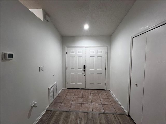 6042 BROOKHILL CIR, Orlando, FL 32810