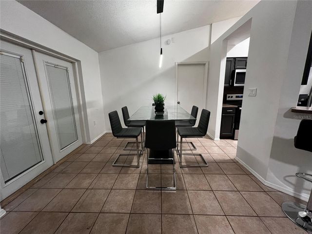 6042 BROOKHILL CIR, Orlando, FL 32810