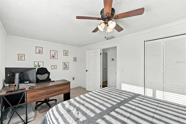 1684 CORAL WAY, Largo, FL 33771