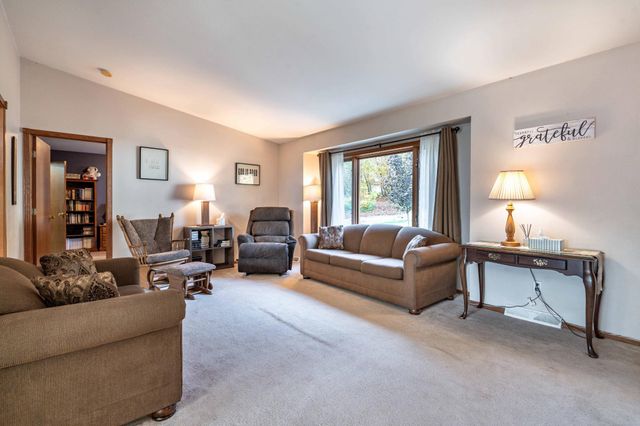 33003 County Hwy 27, Erhard, MN 56534