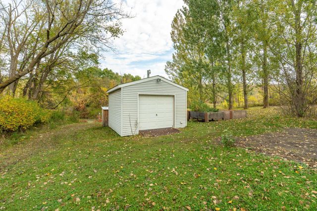 33003 County Hwy 27, Erhard, MN 56534